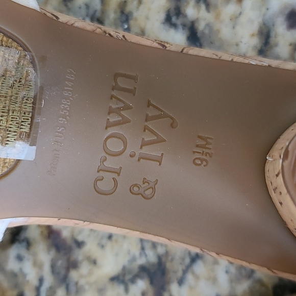Crown and Ivy Sandals - cork hill - Picture 5 of 9